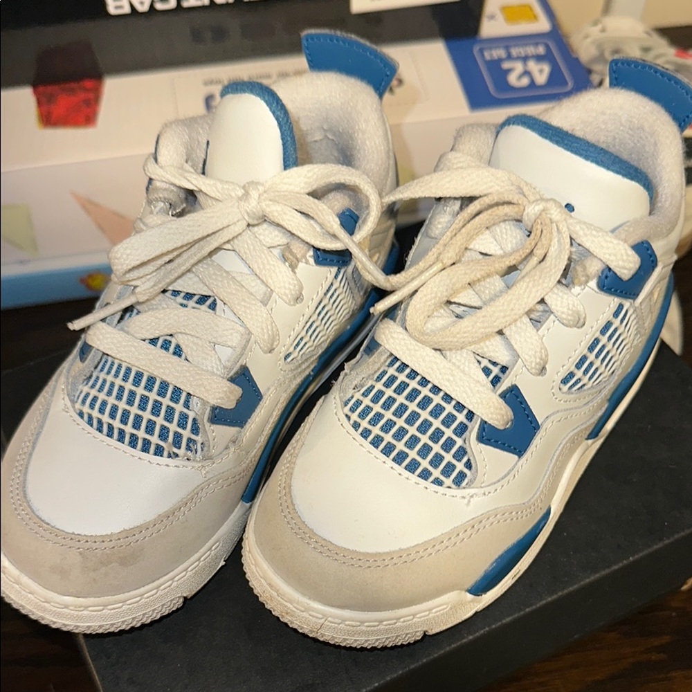 Nike Air Jordan 4 Retro White Blue Sneakers
